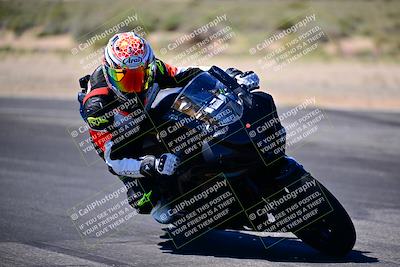 media/Mar-25-2024-Moto Forza (Mon) [[8d4319bd68]]/4-Novice Group/Session 3 (Turn 16 Inside)/